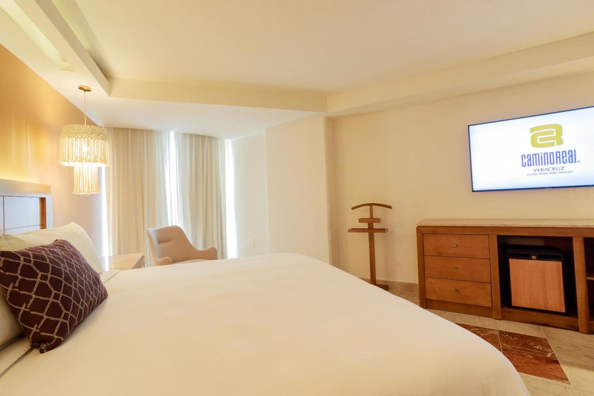 Camino Real Veracruz Esterno foto A bedroom at Cameron
