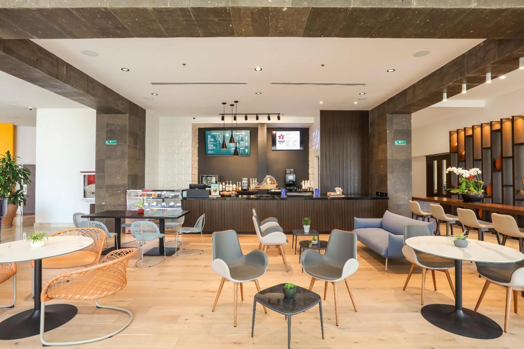 Camino Real Veracruz Esterno foto The lounge at Changi Airport
